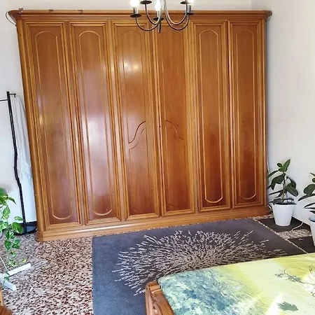 Faristha House Share Apertamente Daire